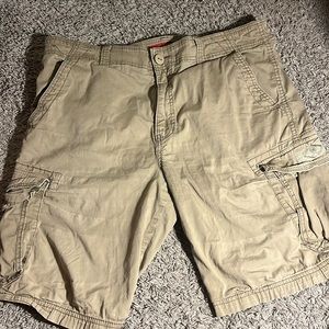 Oversized Cargo Shorts